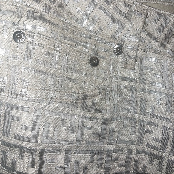 Metallic logo Fendi pants - Picture 9 of 11